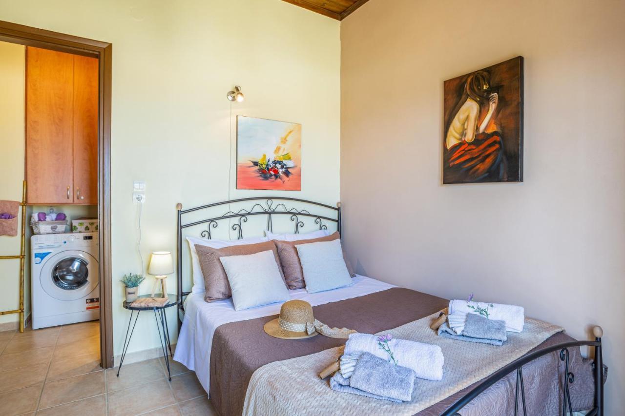 The Morus House With Private Pool Holiday home Melidhonion (Kalyves)